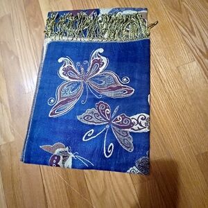 ELEGANT BUTTERFLY DESIGN SCARVES TRIO SET-(NWT)